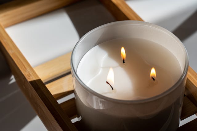 9 Types of Candle Waxes and Wicks